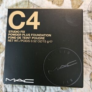 (2) MAC STUDIO FIX C4 COMPACTS